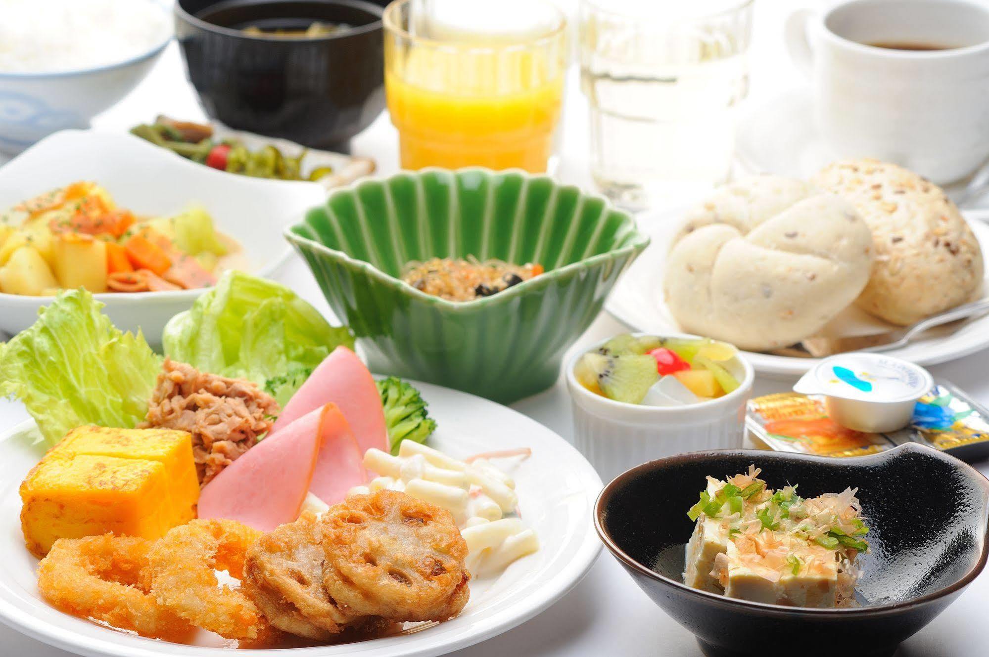 Hotel Route-Inn Yokohama Bashamichi Dış mekan fotoğraf